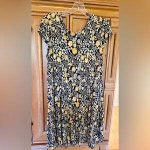 Lascana cap sleeve tiered floral dress, size M